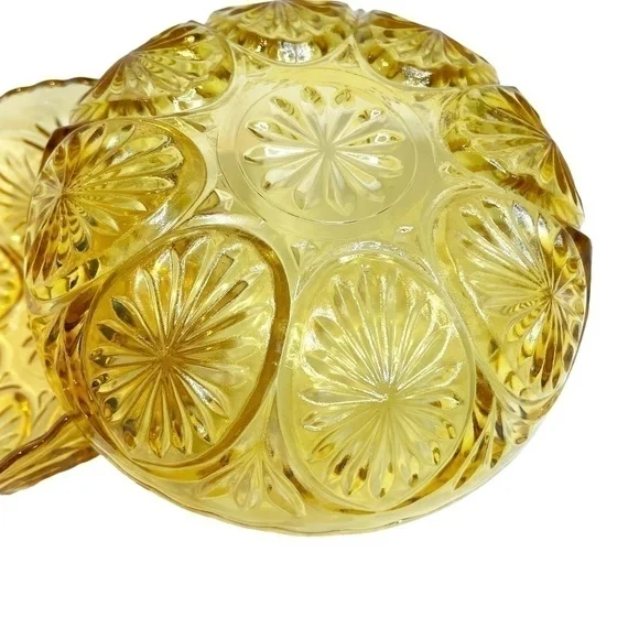 2 Vintage Indiana Glass Co Star Cameo Medallion Yellow Bowls 💛 - Picture 5 of 10